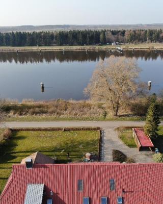 Ruhige Ferienwohnung direkt am Nord-Ostsee-Kanal