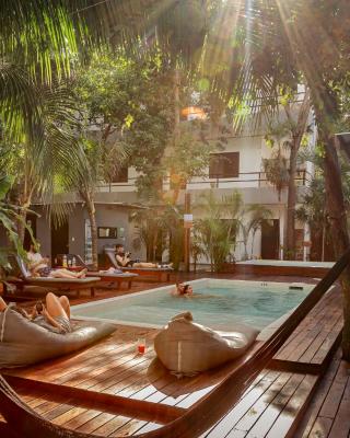 Che Tulum Hostel & Bar Adults Only