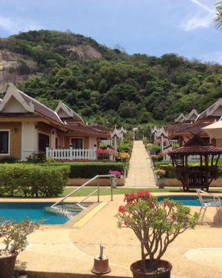 Khao Tao lake & beach villas, Hua Hin.