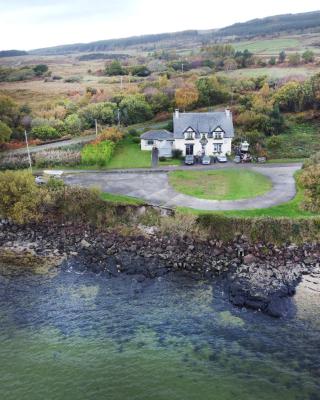 Lochaline Hotel