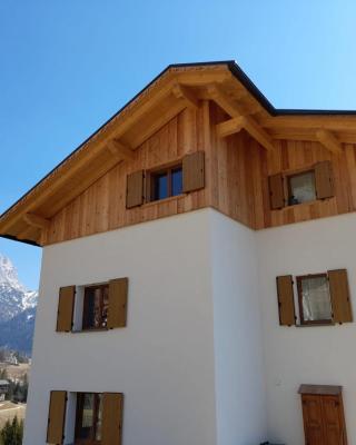 Pelmo Mountain Lodge