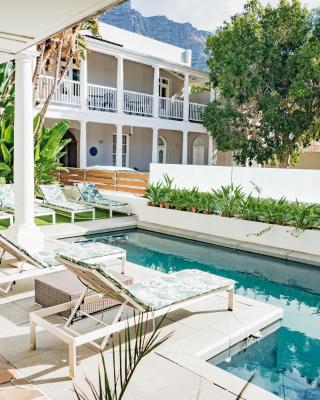 Three Boutique Hotel