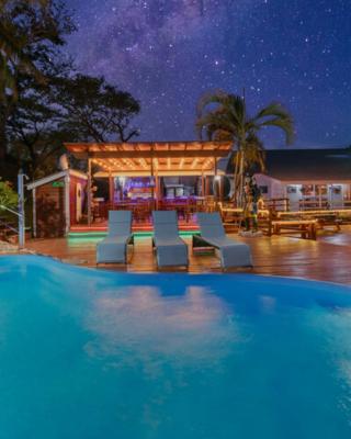 Hotel and Dive Center Roatan Yacht Club