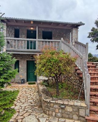 Traditional view apartment in Livadi Parnassos
