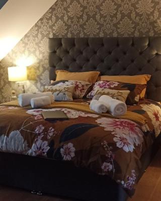 Outlander Boutique B&B Super King