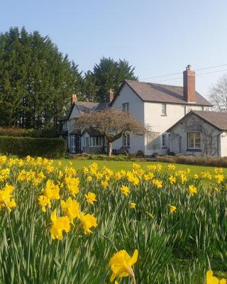 Lower House B&B Adforton