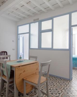 Casa GiGio 011030-LT-0223