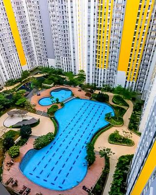 Springlake Summarecon Bekasi Apartement by RNA