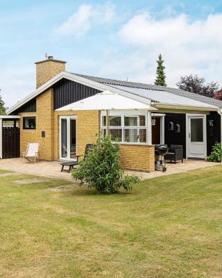 Holiday home Væggerløse CCXI