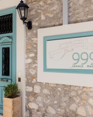 999 Luxury Hotel