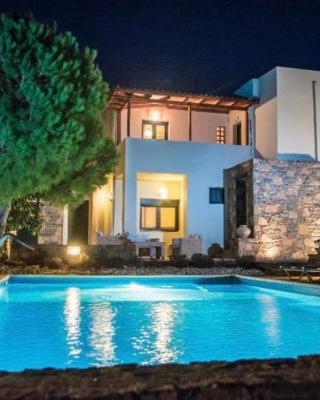 Luxury Villa in Agios Nikolaos with private pool