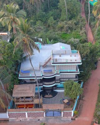 Tropical Wave Hostel Morjim Goa