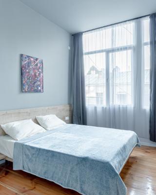 Cozy room in Old Tbilisi, in front of Wine Factory