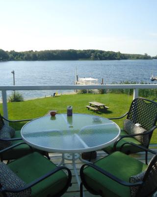 Bayside Inn & Waterfront Suites