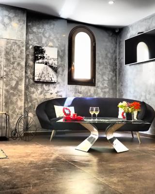 Adelphi Boutique Hotel