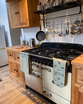 Spaniel Cottage with views of Ham hill, Stoke sub Hamdon