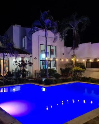 Casa del Arte, a luxury beachfront villa with private pool