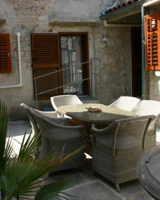 Studio Apartment La Maison de Catherine