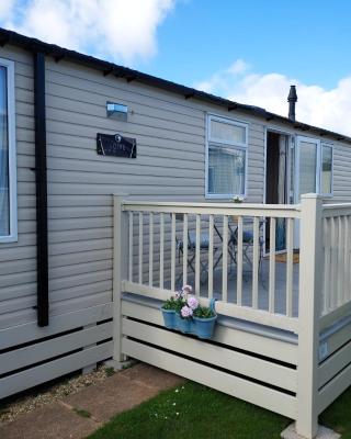 Shorefield Country Park Self-Catering Holiday Home