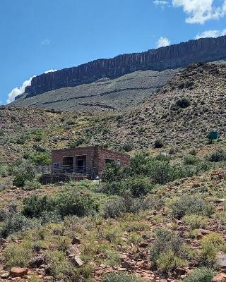 Kalkfontein Guesthouse