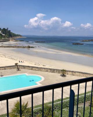 Très bel appartement vue mer avec piscine