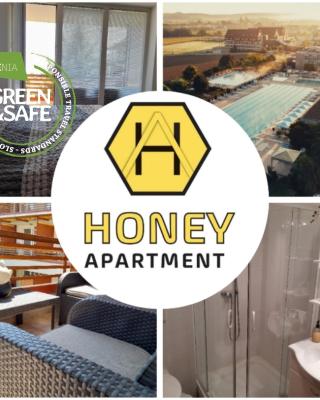 Honey Apartment