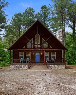 Stunning Luxury Cabin w Hot Tub and Fire Pit Holy Shiplap is Perfect Romantic Couples Getaway