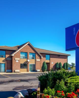 Motel 6-Amherst, NY - Buffalo