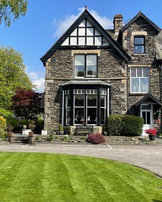 Beaumont Guest House Windermere - Adult Only - Free Car Park & Off Site access to the local Health Centre