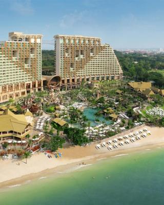 Centara Grand Mirage Beach Resort Pattaya