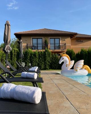 Villa Aruba & Private SPA Suites