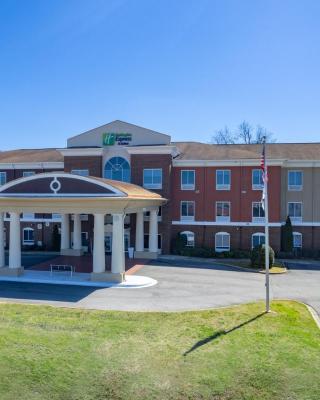 Holiday Inn Express Hotel & Suites Talladega, an IHG Hotel