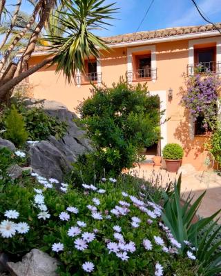 Les Penyetes Boutique Bed and Breakfast