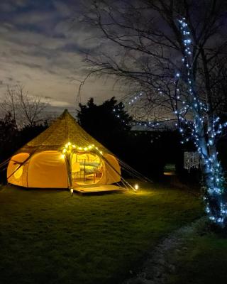 Secret Garden Glamping