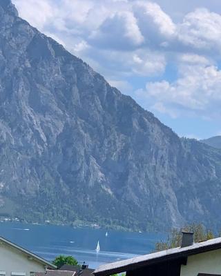 Traum Panorama Apartment mit Berg & Seeblick