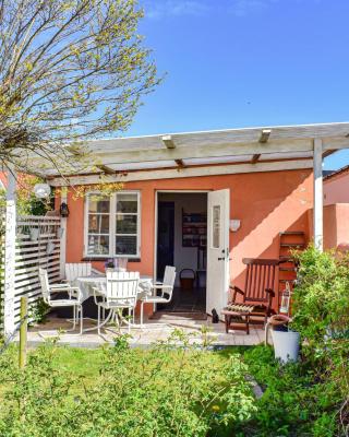 Stunning Home In Skillinge With Wifi