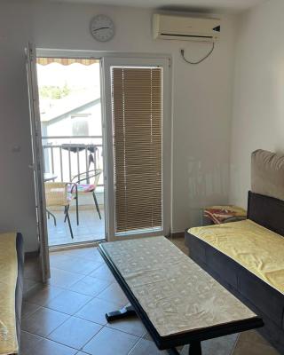 apartman "Sutorina"