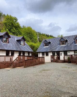 Ben Reoch Cottage - Loch Lomond and Arrochar Alps