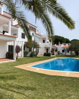 Albufeira Falesia Beach Apartment