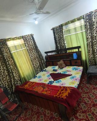 Hotel Irshad Home Stay