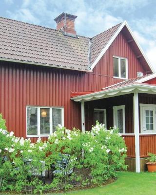 2 Bedroom Lovely Home In Hultsfred