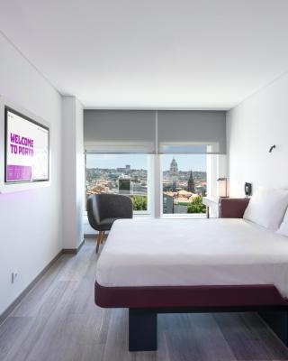 YOTEL Porto