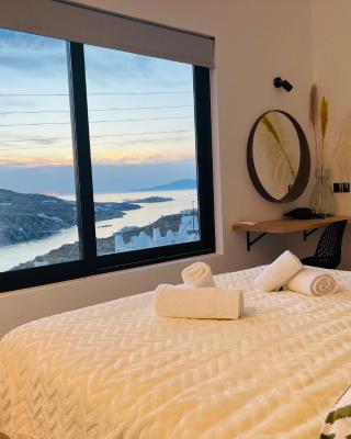 Yalos Mykonos 4 Bedroom Luxury house 5 minute from Ornos Beach w sea & Sunset view