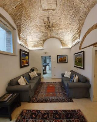 Casa Santa Maria - Beautifully restored house in centro storico Irsina Basilicata Puglia