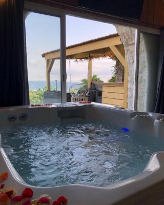 Le Manoir: chambre d’hôte de charme avec jacuzzi privatif