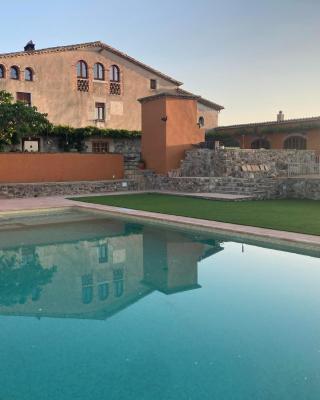 Mas Teixidor, Masia entre Girona y la Costa Brava