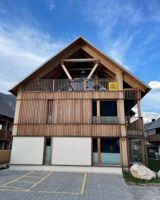 Sunny Retreat Apartment