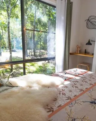 Airlie Beach Eco Cabins - Adults Only