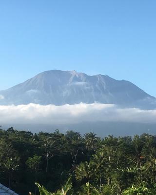 Amrita Villa Sidemen