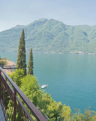 Lavarell House - Best Lake View by Rent All Como